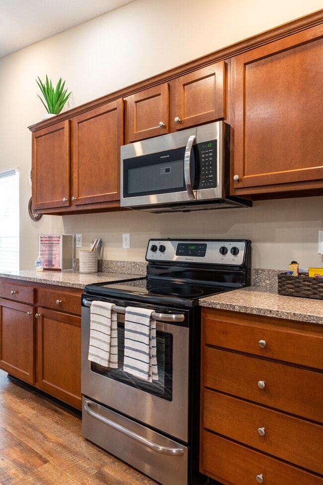 Choose the Floor Plan that Fits Your Needs - Redwood Brownstown Telegraph Road