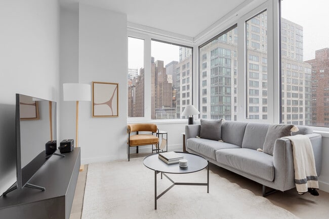 Building Photo - 200 E 23rd St Unit FL14-ID2203