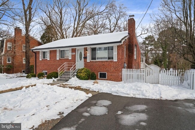 Photo - 3903 Whispering Ln