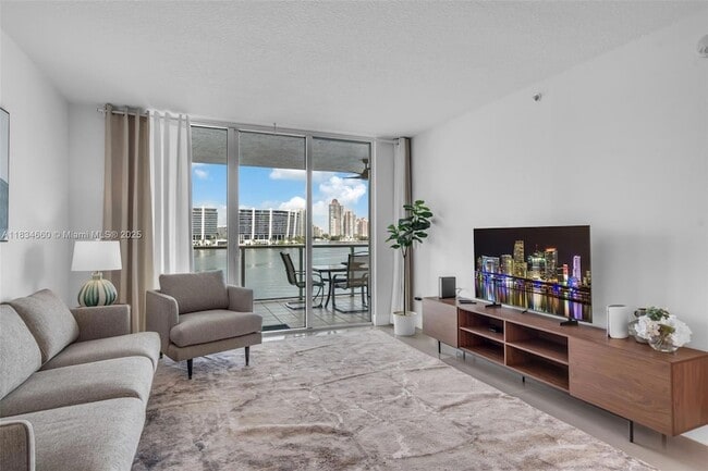 Photo - 18100 N Bay Rd Unit 709