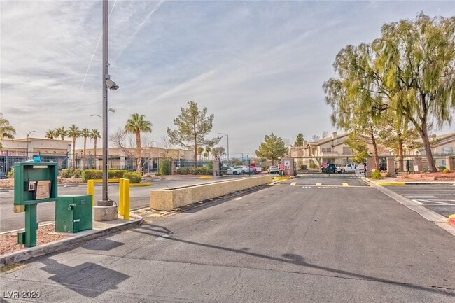 Photo - 5710 E Tropicana Ave Unit 1010