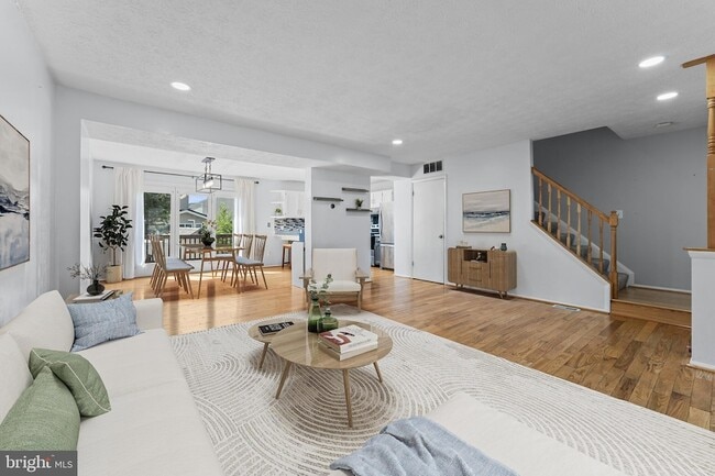 Photo - 8561 Skipjack Pl