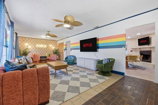 Photo - 428 46th St NW Unit ID1363920P