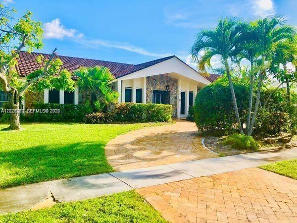 Building Photo - 5170 SW 18th Ct Unit Primary