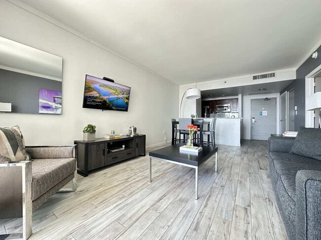 Photo - 2889 McFarlane Rd Unit ID1240705P