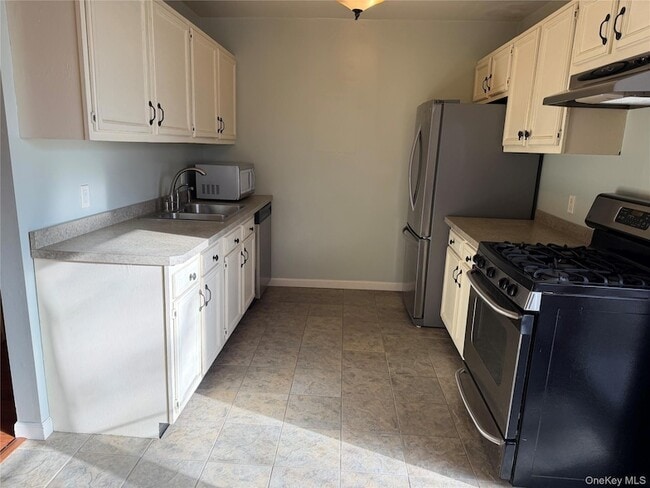 Photo - 276 Temple Hill Rd Unit 1704