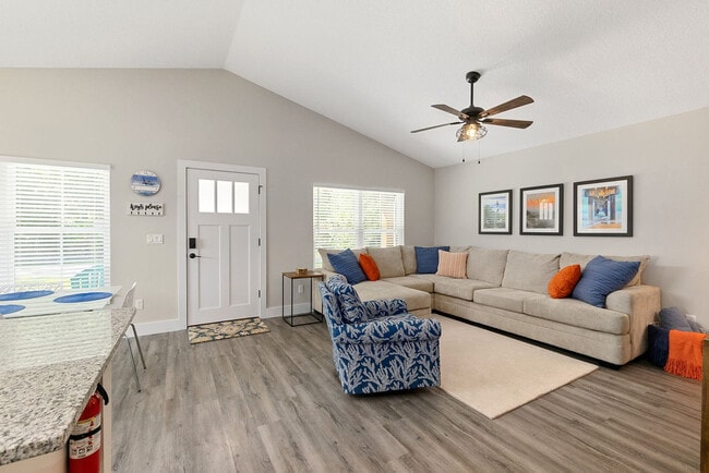 Building Photo - 1000 Josiah St Unit ID1281953P