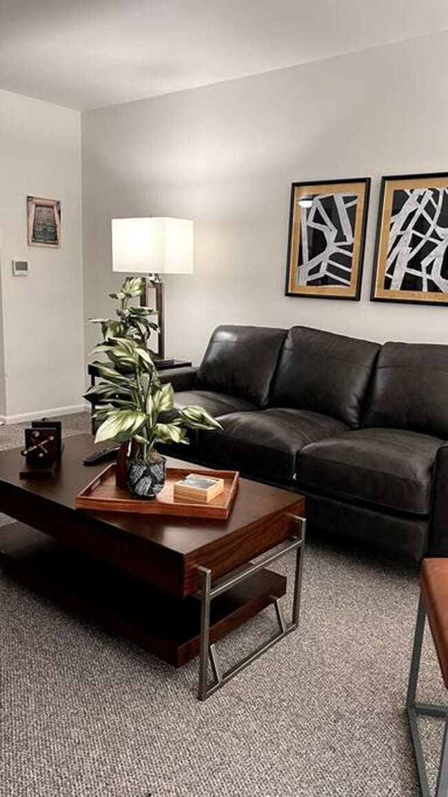 Photo - 475 E Merrill Ave Unit ID1253096P