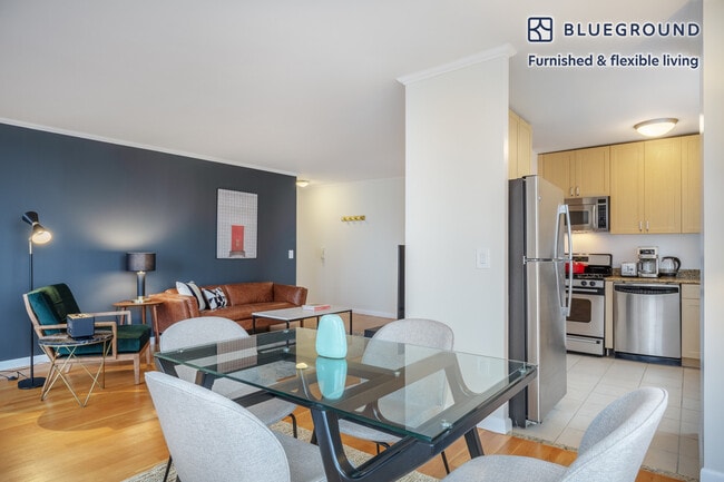 Photo - 235 W 48th St Unit SI FL35-ID381