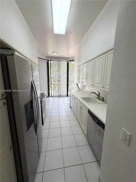 Photo - 3640 Yacht Club Dr Unit 104