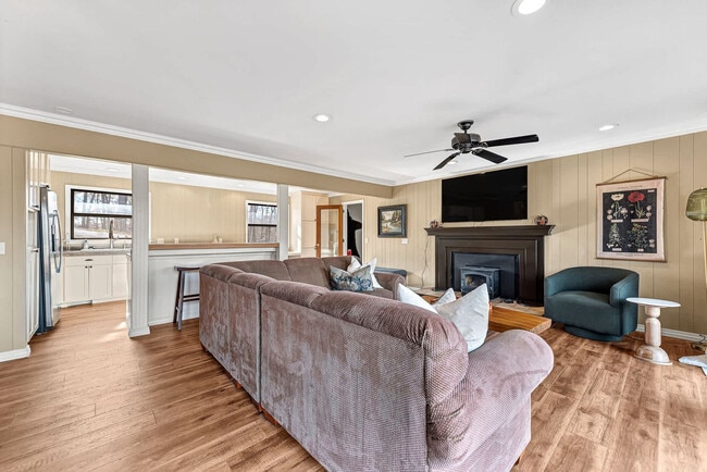 Building Photo - 12208 Blueberry Ln Unit SI ID1520941P