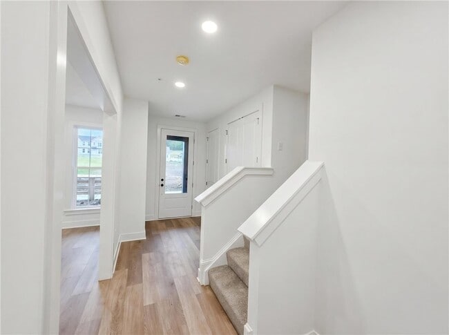 Photo - 317 Palisade Wy