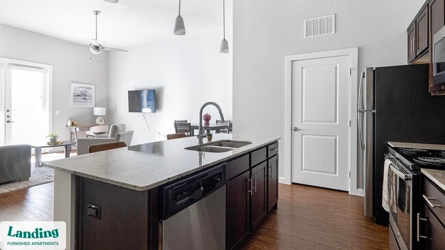 Photo - 4300 Cromwell Dr Unit 4305
