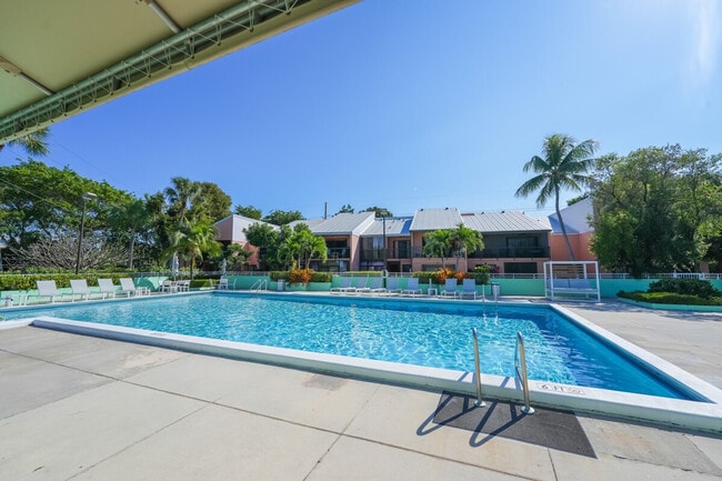 Photo - 9860 Leeward Ave Unit SI ID1307094P