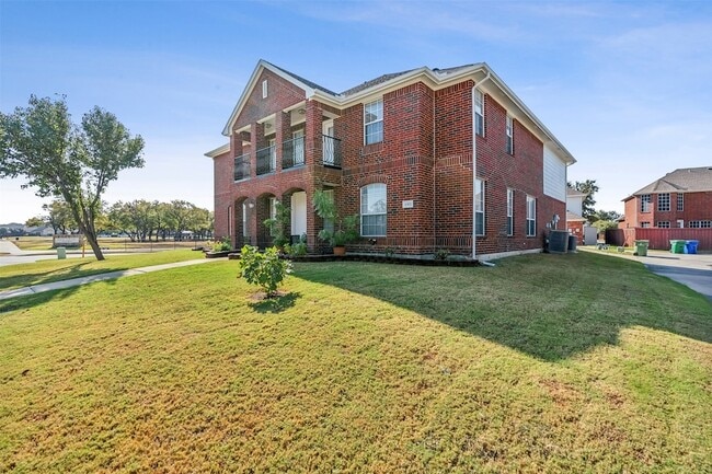 Photo - 1501 Ector Dr