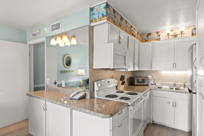 Photo - 8743 Thomas Dr Unit FL3-ID1354948P