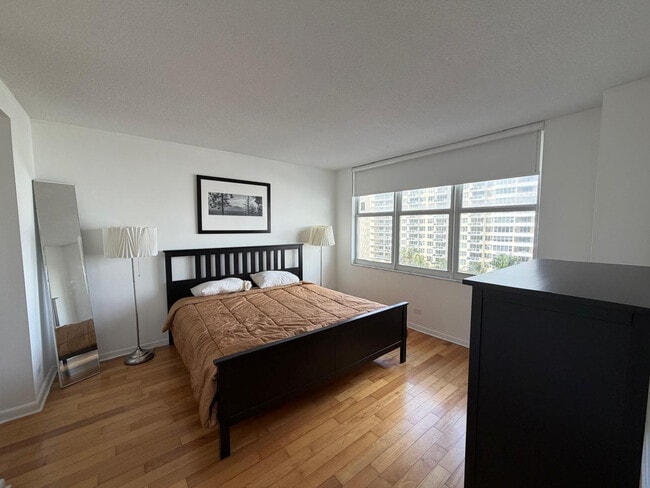 Photo - 5601 Collins Ave Unit SI ID1475832P