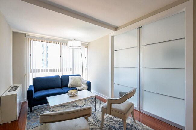 Photo - 922 24th St NW Unit ID385P