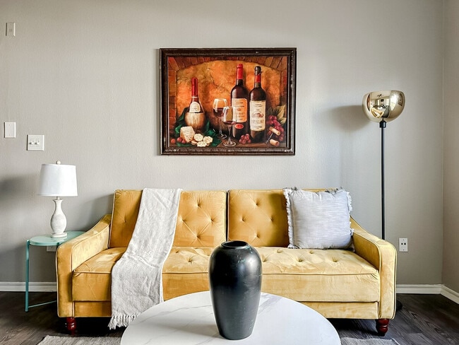 Building Photo - 6225 Saratoga Blvd Unit ID1058306P