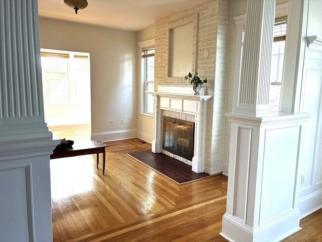 Photo - 7 Nichols St Unit 1