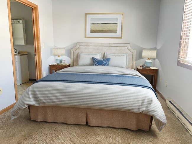 Building Photo - Pioneer Estates