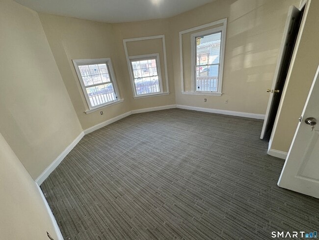 Photo - 107 Fremont St