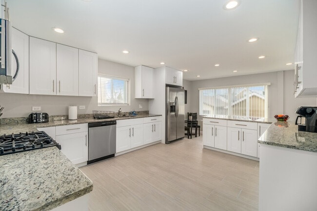 Photo - 5539-47 W Archer Ave Unit SI ID1391862P