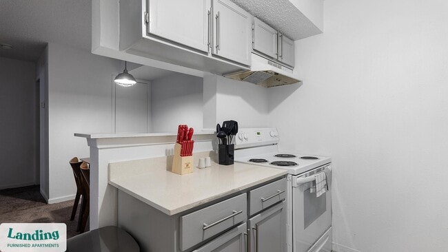 Photo - 1071 Clayton Ln Unit M1620