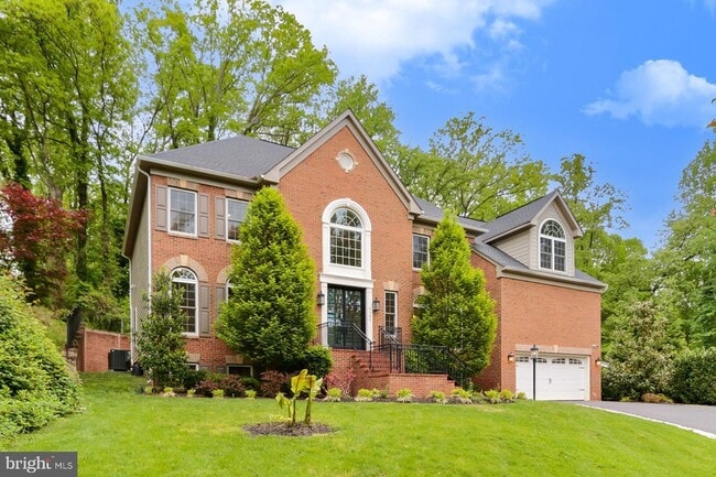 Photo - 6526 Dearborn Dr