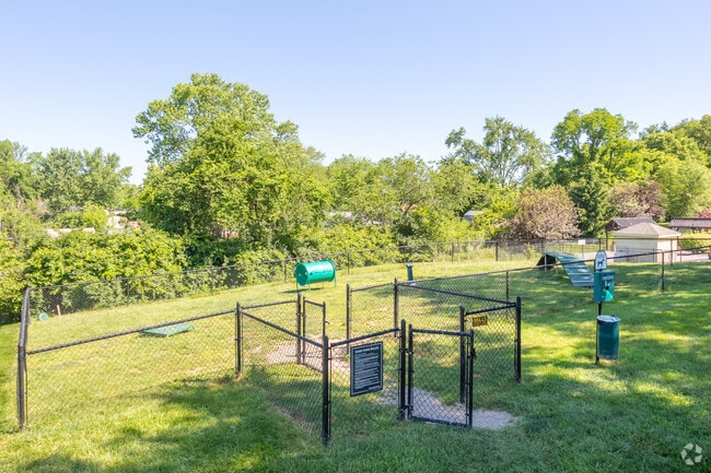 Bark Park - Seasons on Chelsea