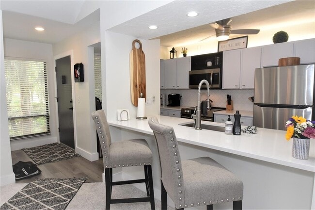 Photo - 1716 Glenhouse Dr Unit GL421