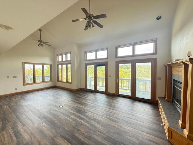 Photo - 125 Cogan Dr