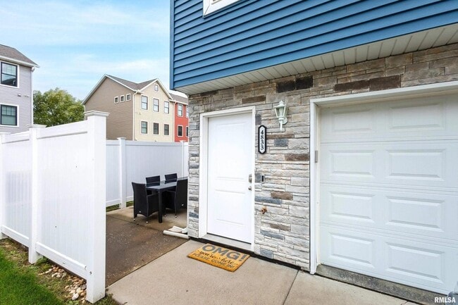 Photo - 4833 Lauren Ln