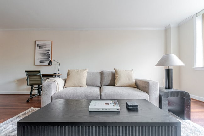 Photo - 3900 Fairfax Dr Unit FL6-ID1223