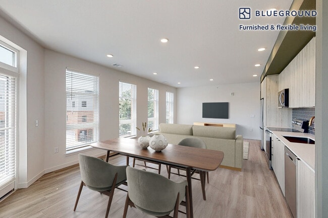 Photo - 2600 Lawrence St Unit FL3-ID1193A