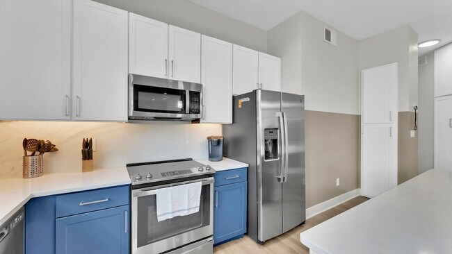 Photo - 2901 Indiana St Unit ID1285560P