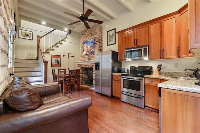 Photo - 731 St Ann St. Unit REAR