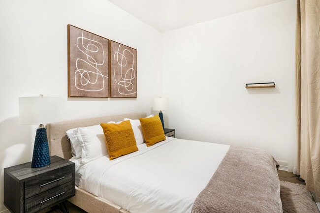 Photo - 428-430-430 W 47th St Unit ID1021928P