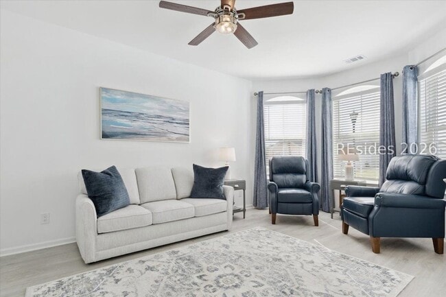 Photo - 636 Horizon Ct