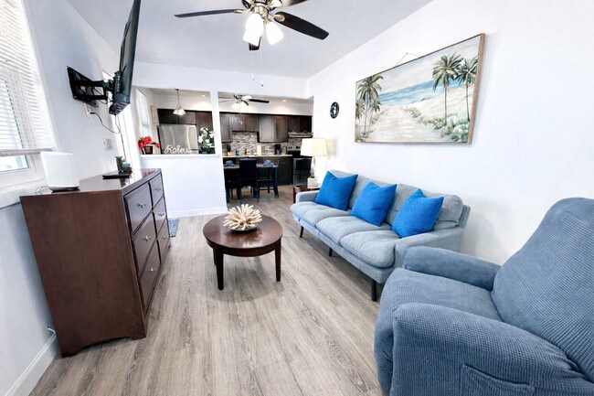 Building Photo - 324 Van Buren St Unit SI FL1-ID1358006P