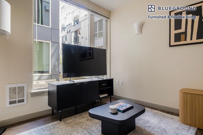 Photo - 1414 10th Ave Unit FL3-ID893