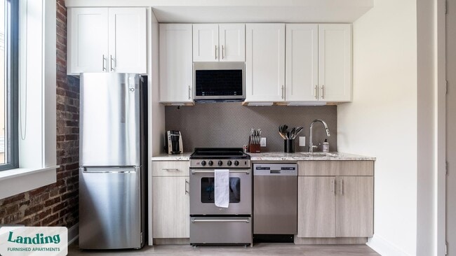 Photo - 425 20th St S Unit 209.579044