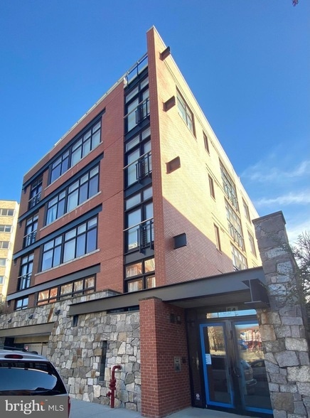 Photo - 1654 Euclid St NW Unit 105