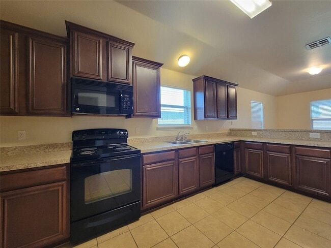 Photo - 2515 Wynngate Dr