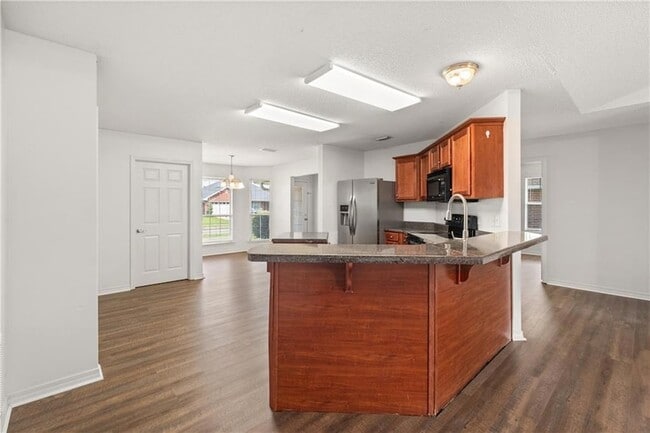 Photo - 2940 Jersey Dr W