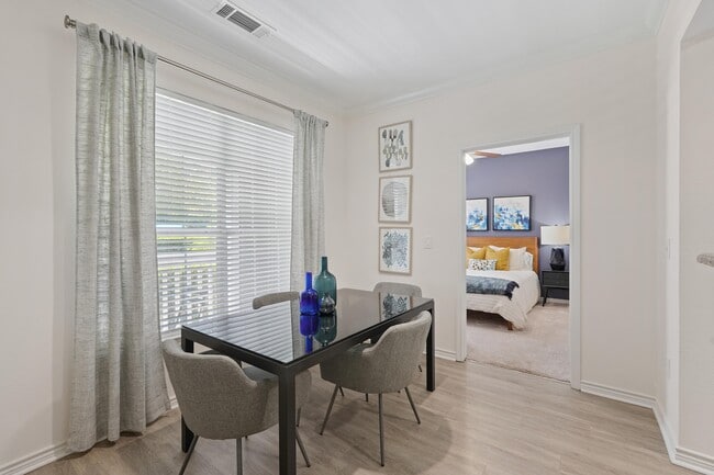 Photo - Lodge at Southpoint