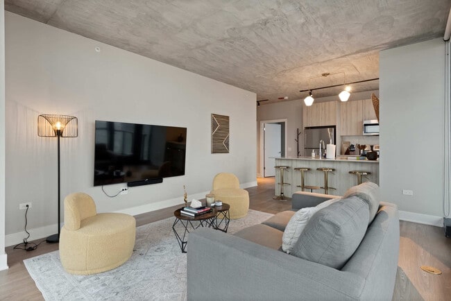 Photo - 1044 W Van Buren St Unit ID1029648P