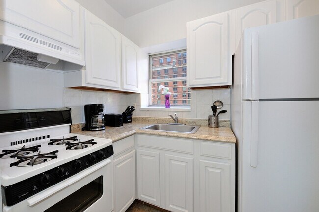Photo - 356 W 37th St Unit SI ID1323896P