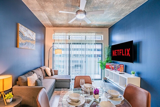 Building Photo - 888 N 4th St Unit ID1263029P