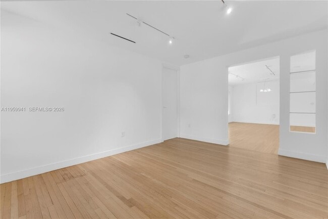 Photo - 1296 NE 99th St